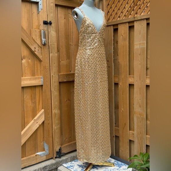 🆕 BRONX & BANCO 🧿 NWOT Allegra Gold Sequin & Beaded Maxi Dress, Sz L US 8 - Picture 6 of 16